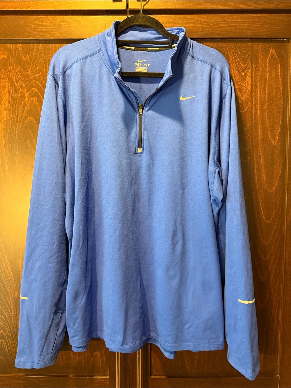 Nike Running Men’s Dri-FIT 1/4 Zip Performance Pullover - Red Size XXL